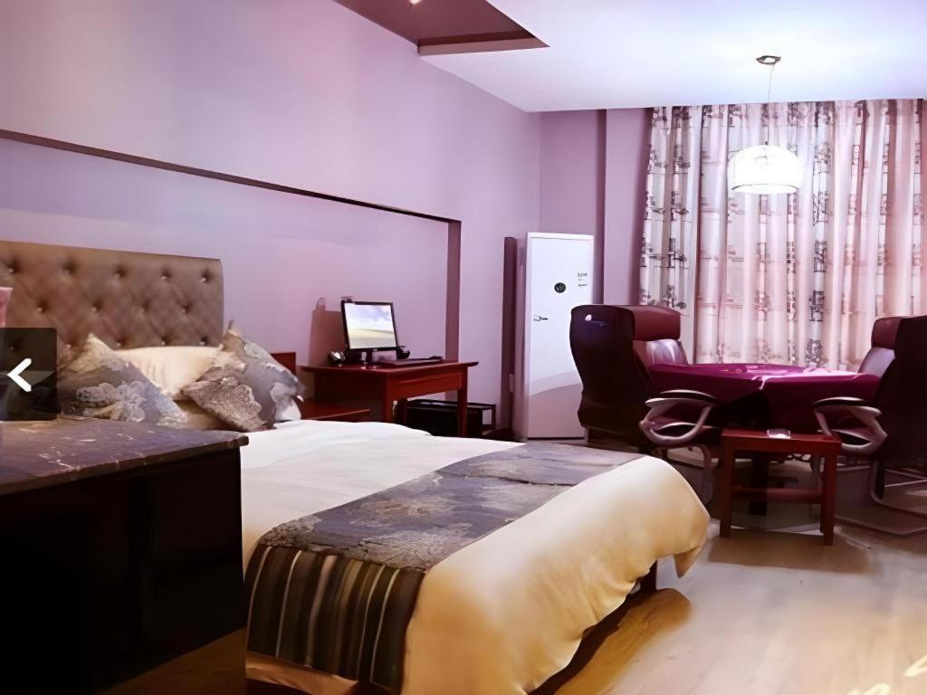 Fulante Theme Hotel Чжанцзяцзе Екстер'єр фото